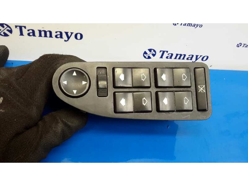 Recambio de mando elevalunas delantero izquierdo para bmw serie 5 berlina (e39) 528i referencia OEM IAM   