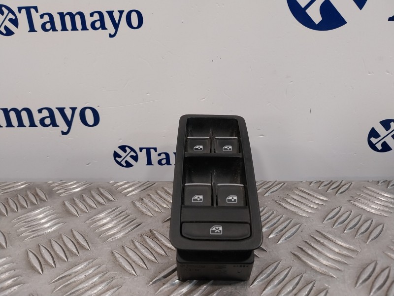 Recambio de mando elevalunas delantero izquierdo para seat ateca (kh7) 1.6 tdi referencia OEM IAM 5G0959857G  576867171