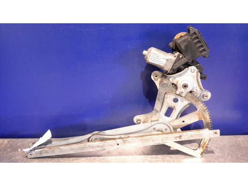Recambio de elevalunas trasero derecho para toyota corolla verso (r1) 2.2 d-4d luna referencia OEM IAM 698300F020  997250101