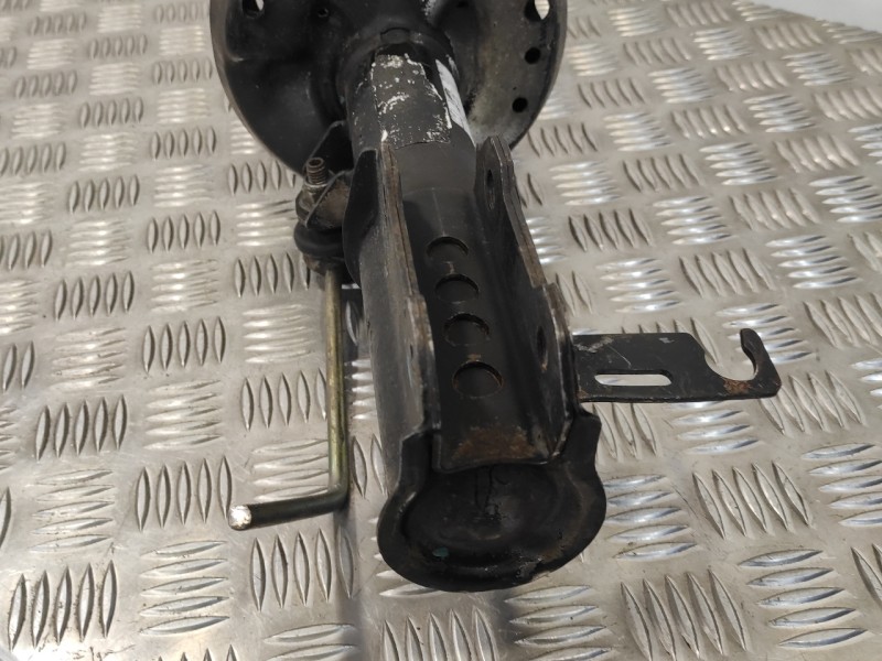 Recambio de amortiguador delantero derecho para opel astra j lim. enjoy referencia OEM IAM   
