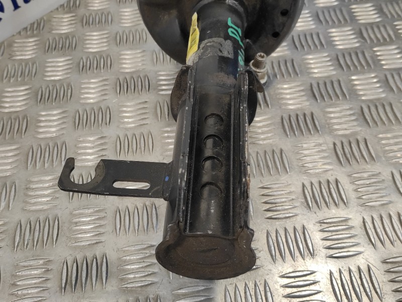 Recambio de amortiguador delantero izquierdo para opel astra j lim. enjoy referencia OEM IAM 13333973  