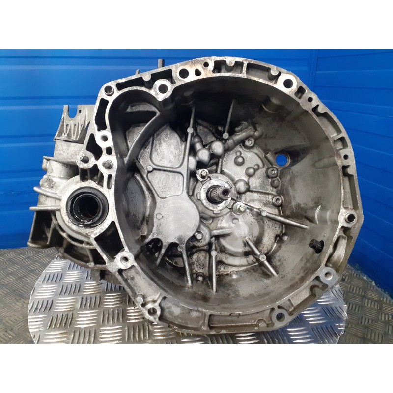 Recambio de caja cambios para renault megane ii berlina 5p 1.9 dci diesel referencia OEM IAM ND0000  8200361232