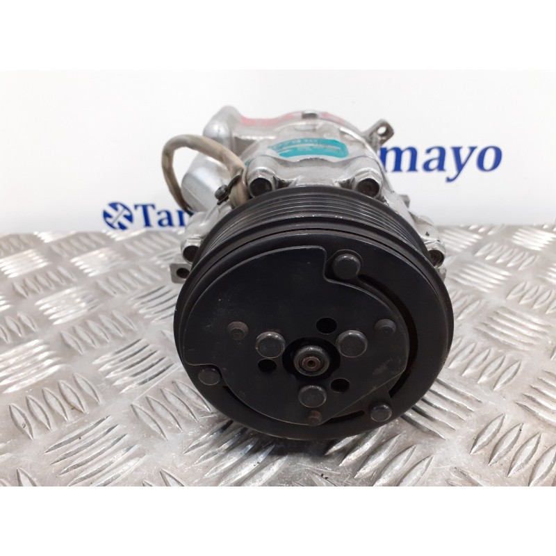 Recambio de compresor aire acondicionado para volkswagen polo berlina (6n1) 1.4 16v referencia OEM IAM SD7B107158  6N0820803A