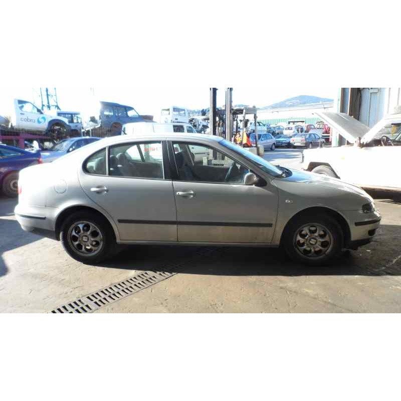 seat toledo (1m2) del año 2000