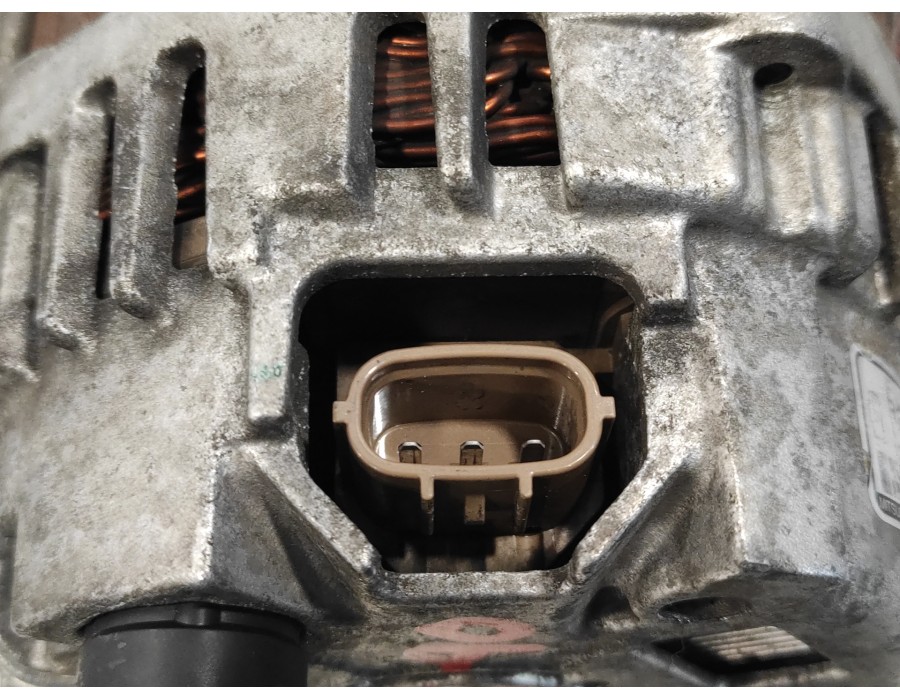 Recambio de alternador para mazda cx-7 (er) 2.2 turbodiesel cat referencia OEM IAM A2TJ0681A  