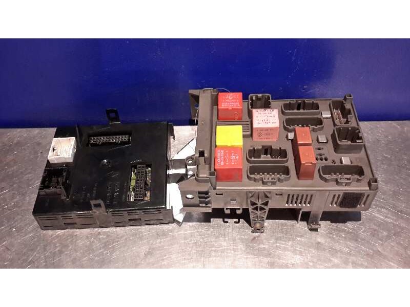 Recambio de caja reles / fusibles para renault laguna ii (bg0) authentique referencia OEM IAM PA6GF10GB20  