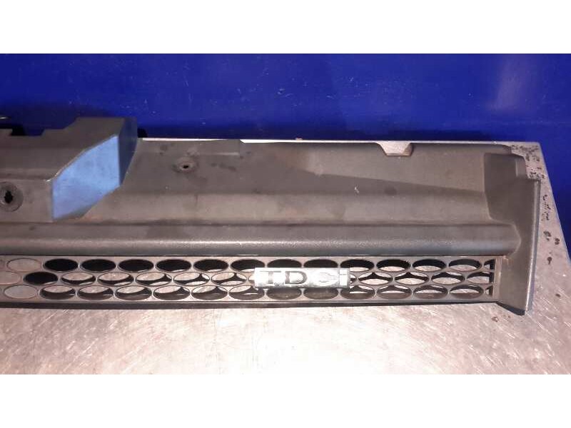Recambio de rejilla delantera para ford transit connect (tc7) referencia OEM IAM 3T168350  