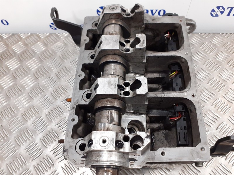Recambio de culata para seat ibiza (6l1) 1.4 tdi referencia OEM IAM 045103373H  