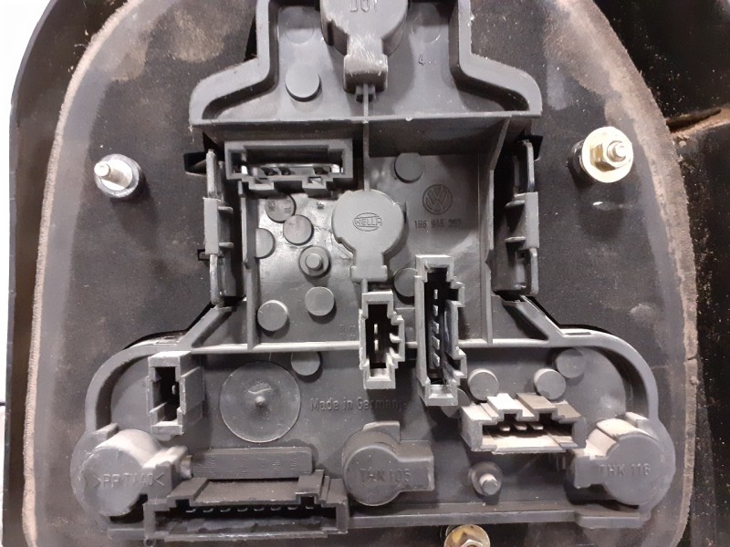 Recambio de piloto trasero izquierdo para volkswagen golf iii berlina (1h1) cl referencia OEM IAM 1H6945111B  