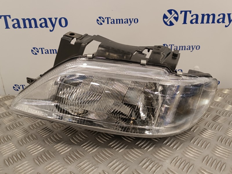 Recambio de faro izquierdo para citroën xsara berlina referencia OEM IAM 6204R5  CI4204804
