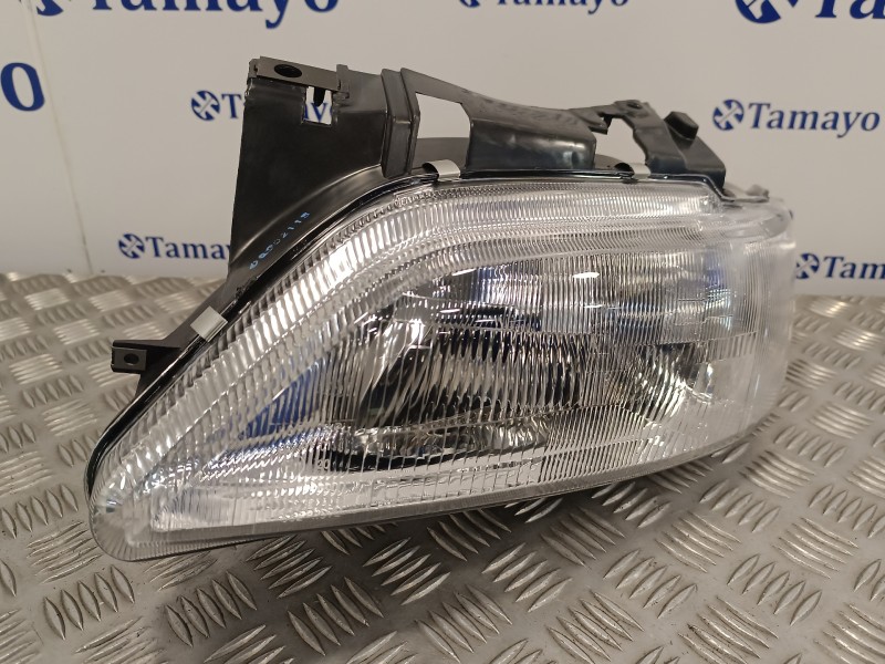 Recambio de faro izquierdo para citroën xsara berlina referencia OEM IAM 6204R5  CI4204804