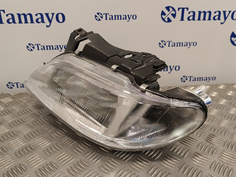 Recambio de faro izquierdo para citroën xsara berlina referencia OEM IAM 6204R5  CI4204804