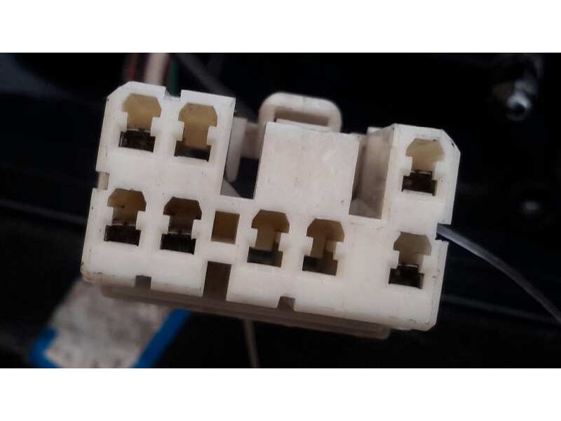 Recambio de retrovisor izquierdo para kia carnival 2.9 turbodiesel cat referencia OEM IAM 012107  
