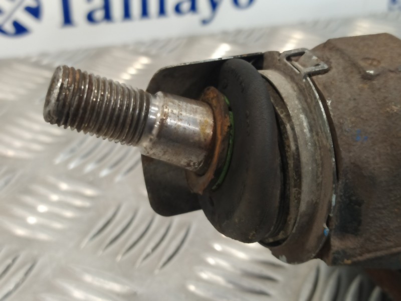 Recambio de mangueta delantera izquierda para peugeot 307 (s1) xt referencia OEM IAM   