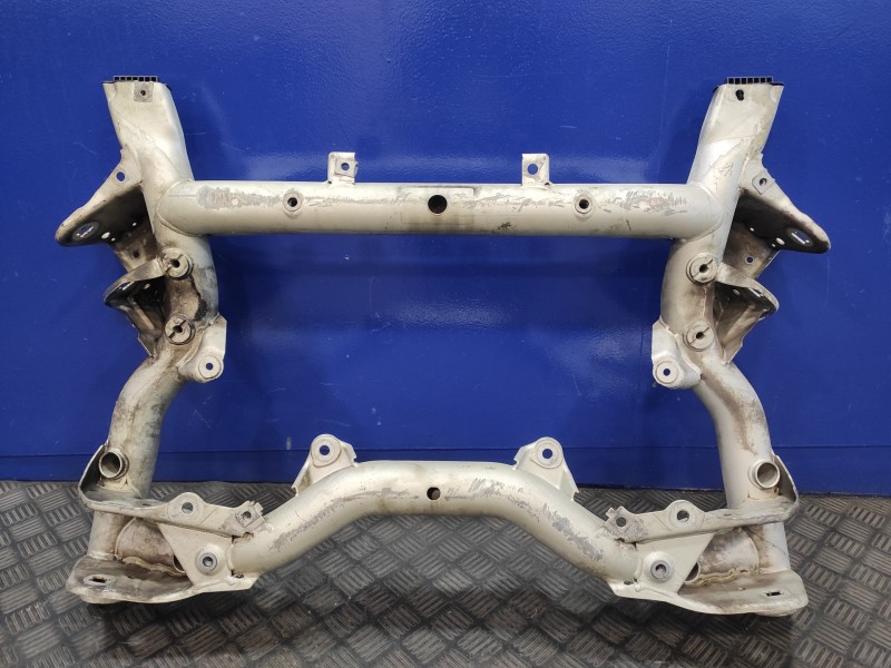 Recambio de puente delantero para mercedes-benz clase e (w212) lim. 3.0 cdi cat referencia OEM IAM PA218628011  