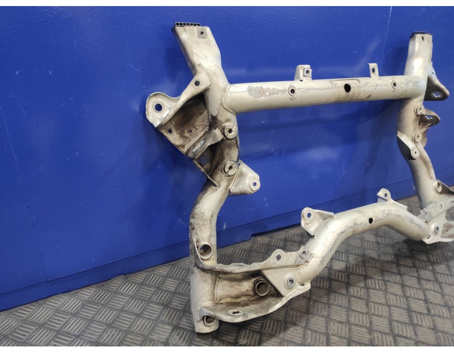 Recambio de puente delantero para mercedes-benz clase e (w212) lim. 3.0 cdi cat referencia OEM IAM PA218628011  