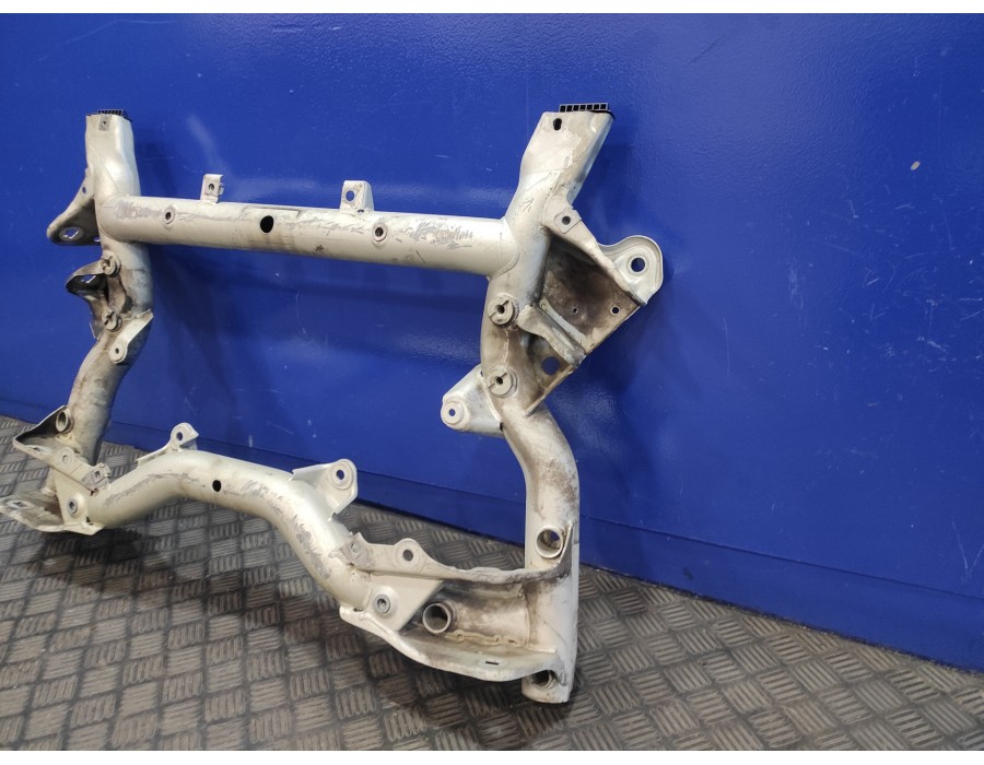 Recambio de puente delantero para mercedes-benz clase e (w212) lim. 3.0 cdi cat referencia OEM IAM PA218628011  