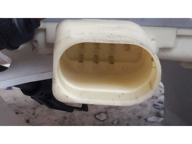 Recambio de cerradura puerta trasera derecha para volkswagen passat variant (365) 2.0 tdi referencia OEM IAM   