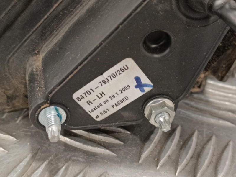 Recambio de retrovisor derecho para suzuki sx4 rw (ey) 1.6 16v cat referencia OEM IAM 8470179J70  