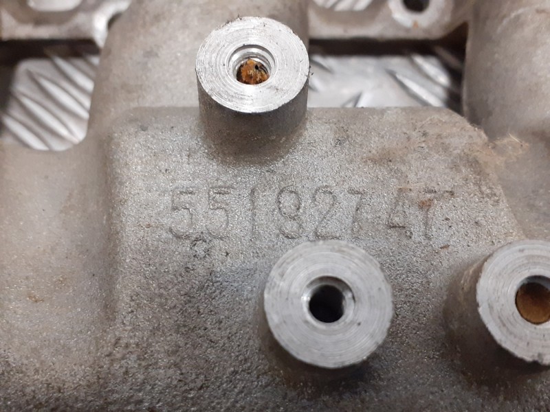 Recambio de colector admision para opel zafira b 1.9 cdti referencia OEM IAM 55192747  366028306
