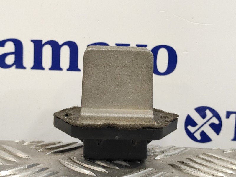 Recambio de resistencia calefaccion para kia carnival 2.9 crdi cat referencia OEM IAM   
