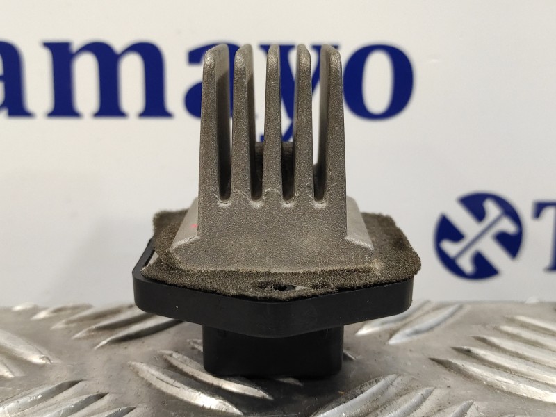 Recambio de resistencia calefaccion para kia carnival 2.9 crdi cat referencia OEM IAM   