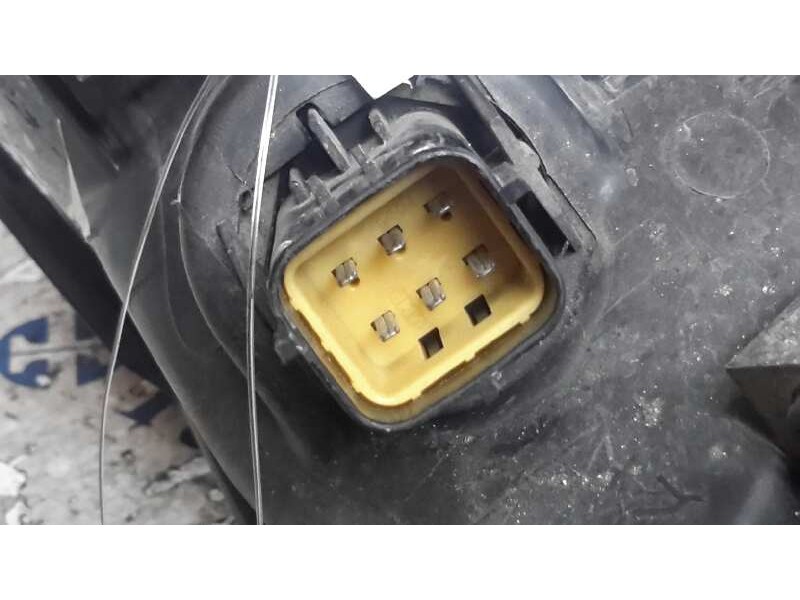 Recambio de faro derecho para mg serie 200 (rf) 1.8 cat referencia OEM IAM   