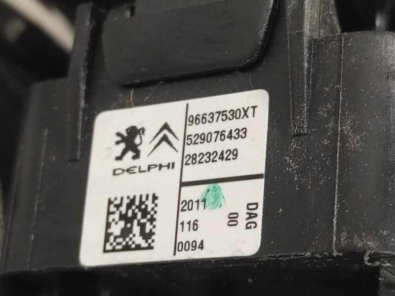 Recambio de mando elevalunas delantero izquierdo para citroën c3 1.4 referencia OEM IAM 96637530XT  