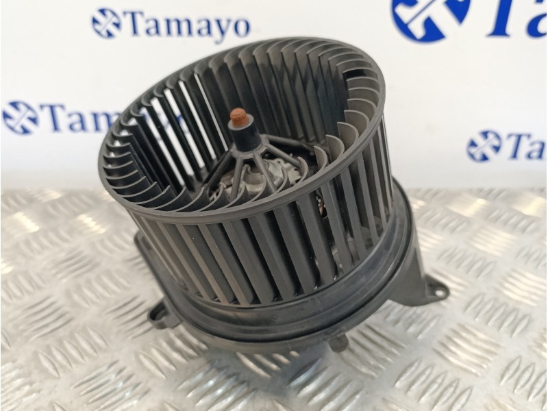 Recambio de motor calefaccion para mini mini (r56) 1.4 16v cat referencia OEM IAM 990402WA  