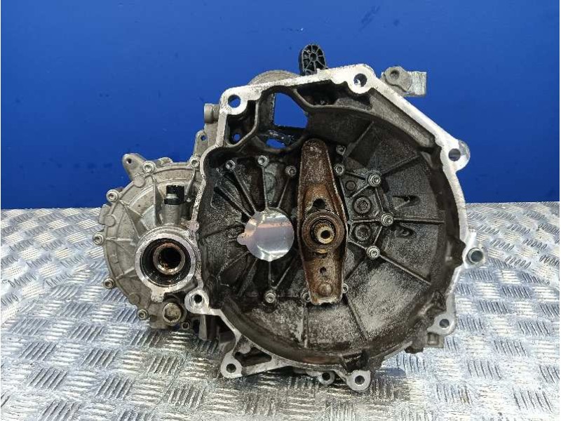 Recambio de caja cambios para volkswagen polo (6c1) 1.0 referencia OEM IAM QAC  