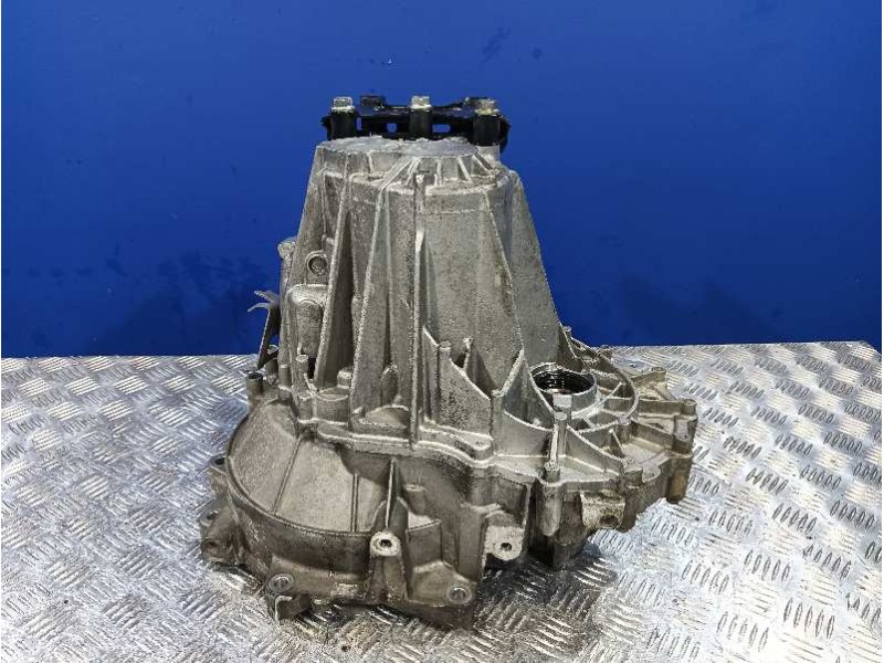 Recambio de caja cambios para volkswagen polo (6c1) 1.0 referencia OEM IAM QAC  