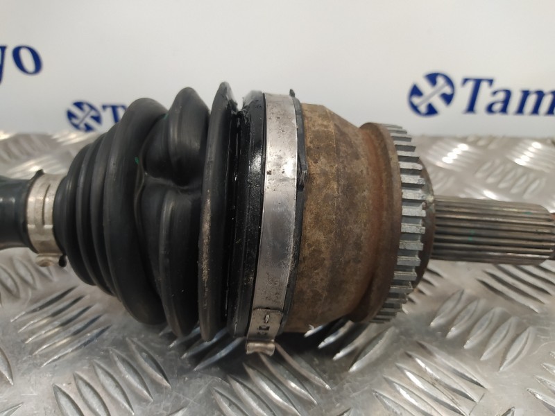 Recambio de transmision delantera derecha para kia cee´d 1.6 crdi cat referencia OEM IAM 495001H210  
