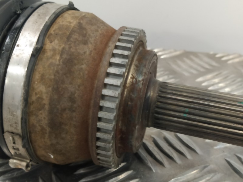 Recambio de transmision delantera derecha para kia cee´d 1.6 crdi cat referencia OEM IAM 495001H210  
