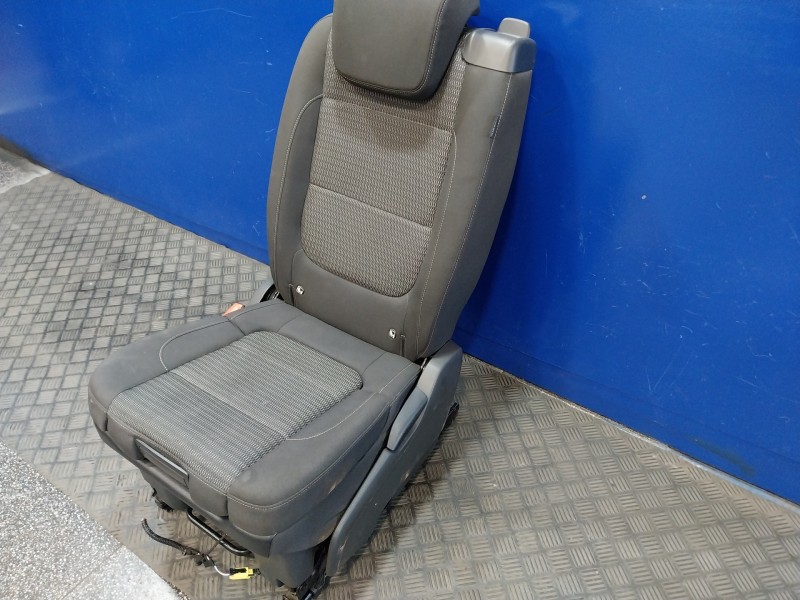 Recambio de asientos trasero izquierdo para seat alhambra (7n) 1.4 tsi referencia OEM IAM   