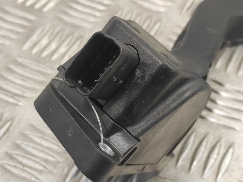 Recambio de potenciometro pedal para peugeot 207 sw sport referencia OEM IAM 0280755084  9680756880