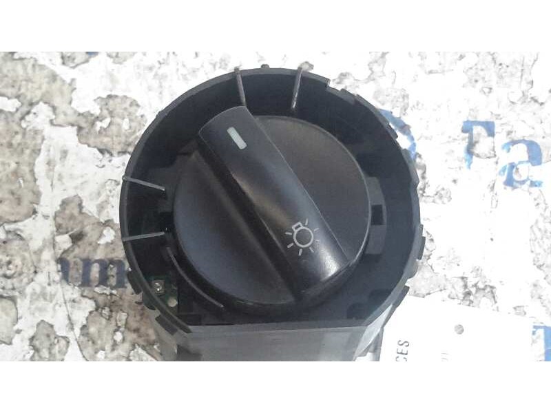 Recambio de mando luces para volkswagen polo (9n1) 1.4 16v referencia OEM IAM 6Q0941531B  