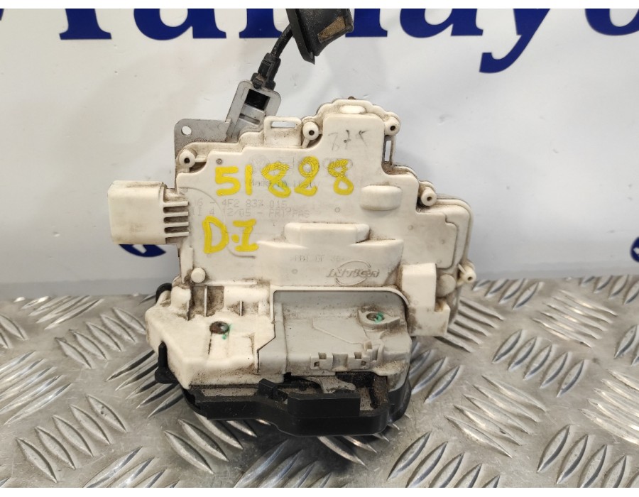 Recambio de cerradura puerta delantera izquierda para audi a6 berlina (4f2) 4.2 v8 40v referencia OEM IAM 4F2837015  