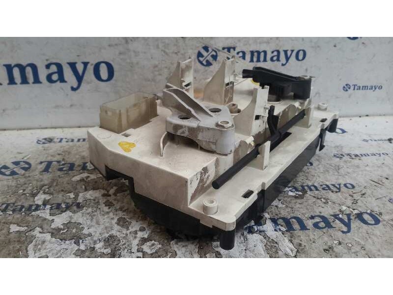 Recambio de mando climatizador para peugeot 206 berlina 1.4 referencia OEM IAM 1068901  