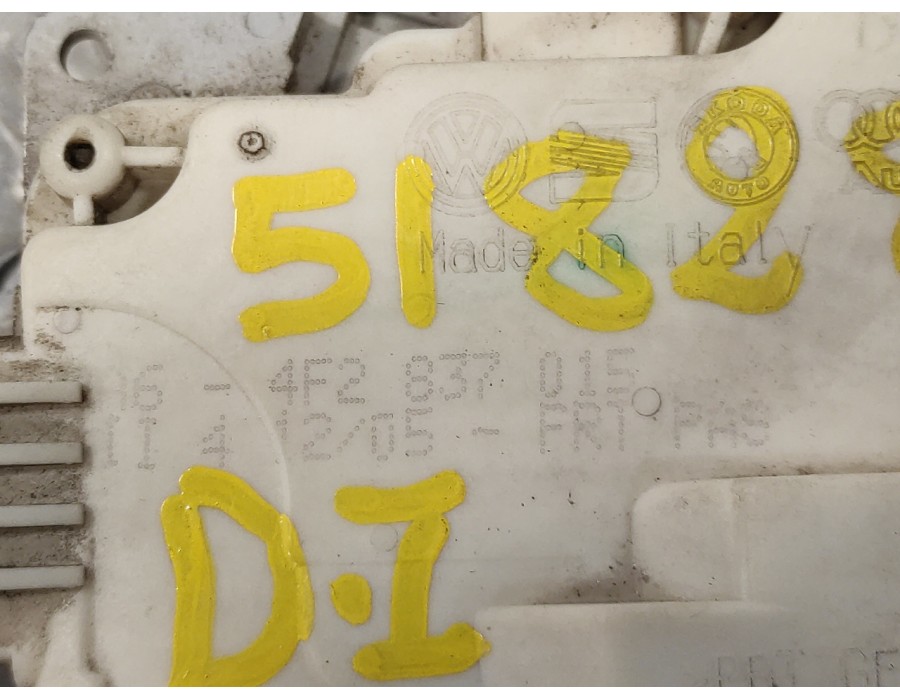 Recambio de cerradura puerta delantera izquierda para audi a6 berlina (4f2) 4.2 v8 40v referencia OEM IAM 4F2837015  