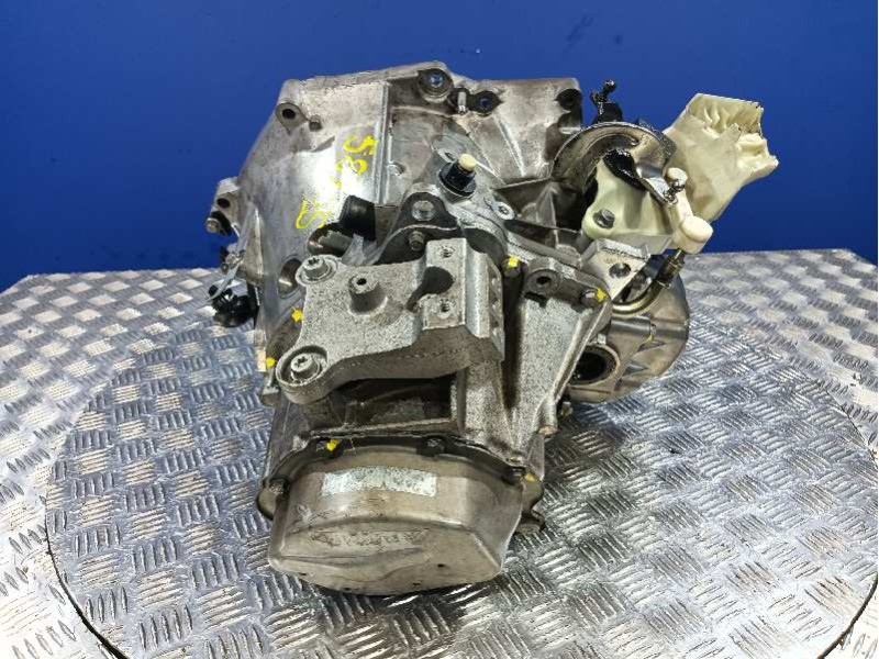 Recambio de caja cambios para peugeot 207 sw referencia OEM IAM 20DP66  