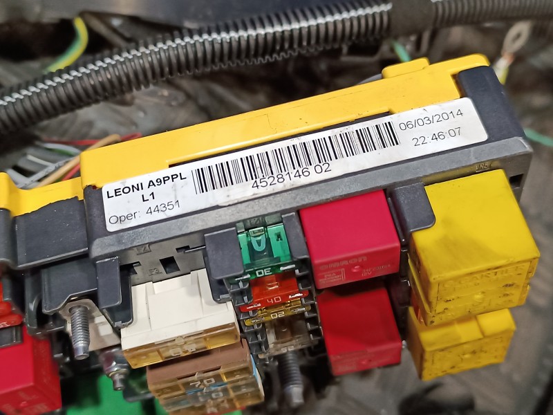 Recambio de instalacion electrica salpicadero para peugeot 208 1.2 12v e-vti referencia OEM IAM AC353309 10800066A9 452814602