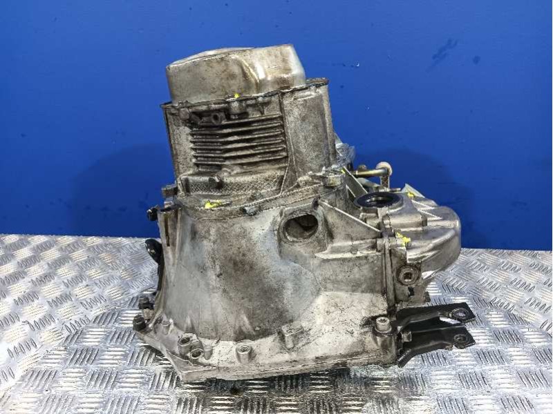 Recambio de caja cambios para peugeot 207 sw referencia OEM IAM 20DP66  