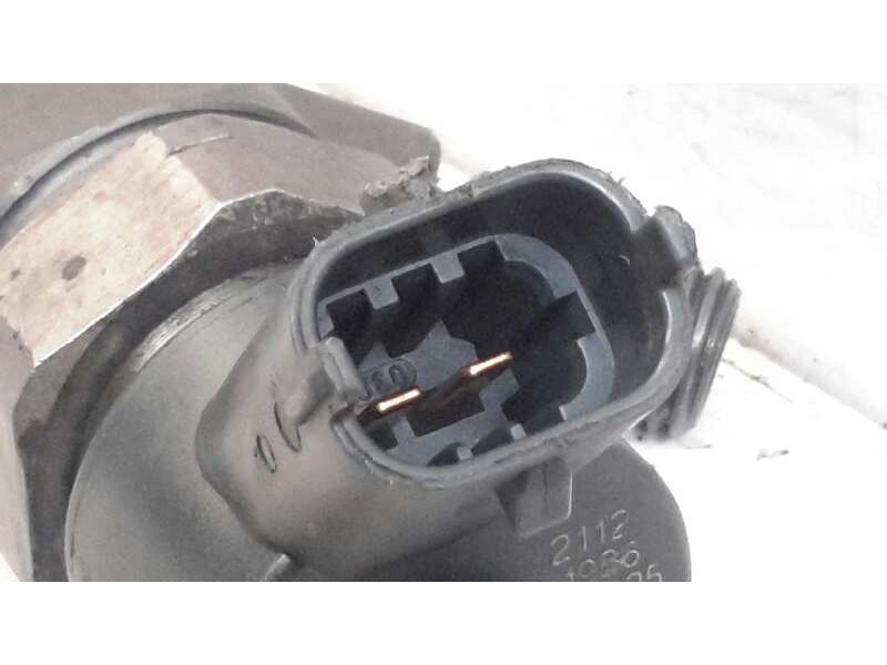 Recambio de inyector para renault megane ii coupe/cabrio 1.9 dci diesel referencia OEM IAM 8200100272 F9Q800 