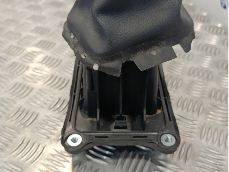 Recambio de palanca cambio para dacia lodgy 1.2 16v tce cat referencia OEM IAM 349018943R  