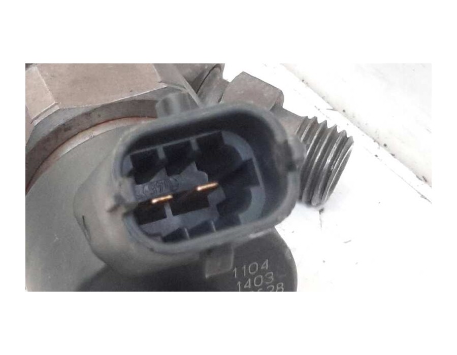Recambio de inyector para renault megane ii coupe/cabrio 1.9 dci diesel referencia OEM IAM 8200100272 F9Q800 