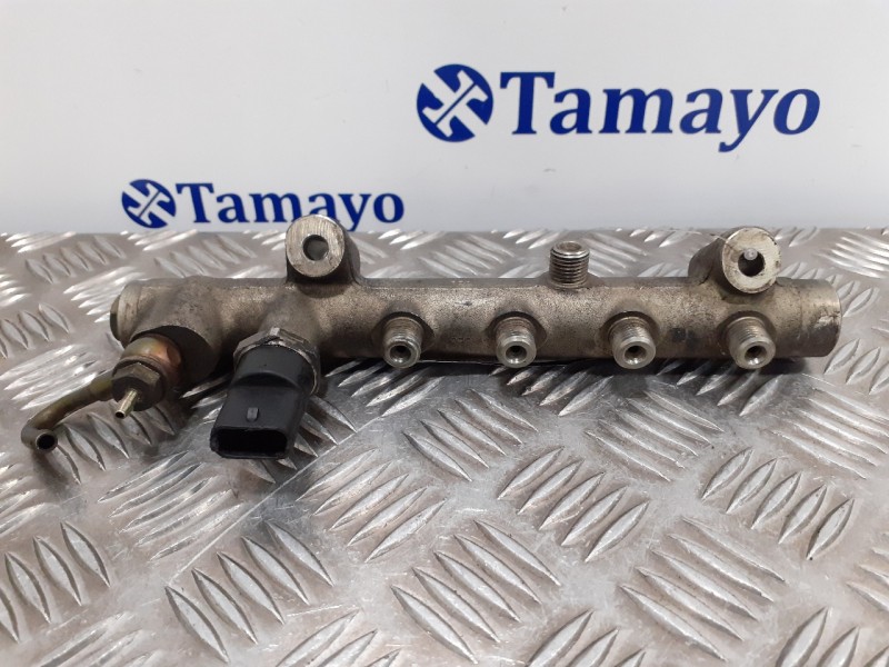 Recambio de rampa inyectora para opel astra h berlina 1.7 16v cdti referencia OEM IAM 0445214049  