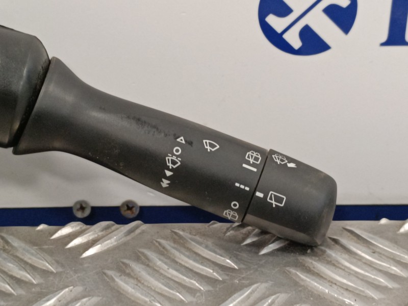 Recambio de mando multifuncion para toyota yaris 1.3 16v cat referencia OEM IAM 17F003LH  17F144