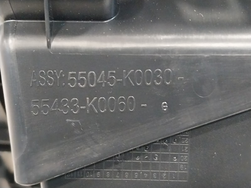 Recambio de guantera para toyota yaris cross cross (xp210) referencia OEM IAM 55550K0030 116746A0 B000656B
