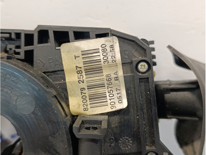 Recambio de mando multifuncion para dacia duster 1.6 16v cat referencia OEM IAM 8200792587T 8200792587 901057668