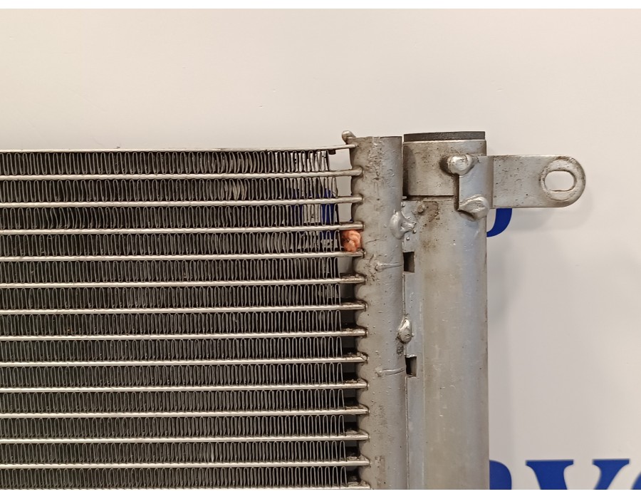 Recambio de condensador / radiador aire acondicionado para skoda rapid 1.6 tdi dpf referencia OEM IAM 667026  